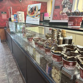 Cold Stone Creamery - Ice Cream & Frozen Yogurt Near Me - Falls Church, Virginia Cold Stone Creamery - Ice Cream & Frozen Yogurt Near Me - Falls Church, Virginia