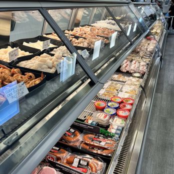 Gulf Coast Seafood - Beautiful products! - Seafood Markets Near Me - Gulfport, Florida