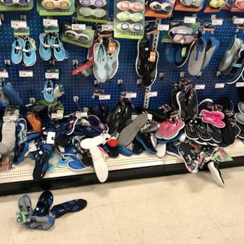 Target - Department Stores Near Me - Redding, California
