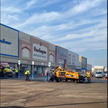 American Paving - workers working on a commercial building - Landscaping Near Me - Glen Cove, New York