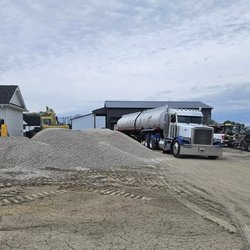 Harms Trucking