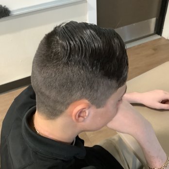 hair salon for men near me