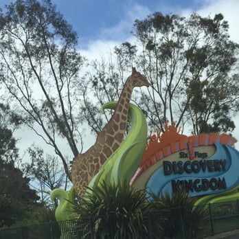 Six Flags Discovery Kingdom - Amusement Parks Near Me - Vallejo, California