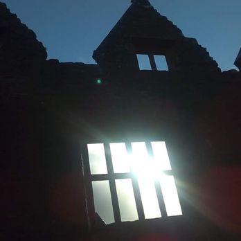 Donegal Castle - Landmarks & Historical Buildings Near Me - Donegal, DL
