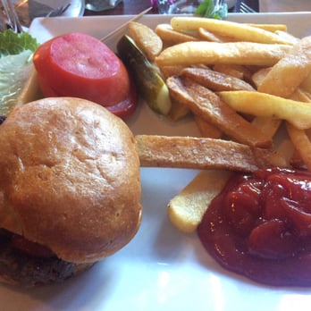 Volcano Union Inn + Pub - Gluten-free bun and a crazy amazing burger. Plus, fries made in a dedicated GF fryer. - Bed & Breakfast Near Me - Volcano, California Volcano Union Inn + Pub - Gluten-free bun and a crazy amazing burger. Plus, fries made in a dedicated GF fryer. - Bed & Breakfast Near Me - Volcano, California
