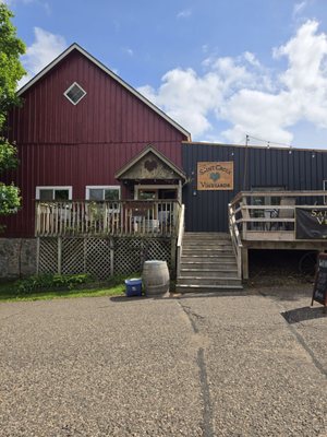 Saint Croix Vineyards by null