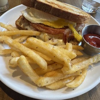 Fat Rabbit Social House - Truffled Goat Cheese, Egg, and Bacon Sandwich - Coffee & Tea Near Me - Austin, Texas