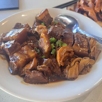 Jiang Nan Spring - Stewed pork with abalone - Chinese Near Me - Alhambra, California