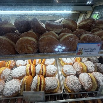 Punalu'u Bake Shop  - Bakeries Near Me - Naalehu, Hawaii