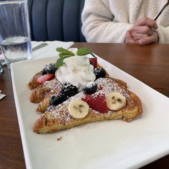 Pistachio Kitchen - French Toast - Breakfast & Brunch Near Me - San Francisco, California Pistachio Kitchen - French Toast - Breakfast & Brunch Near Me - San Francisco, California