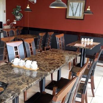 Shaka Noodle - Inside restaurant - Ramen Near Me - Aiea, Hawaii