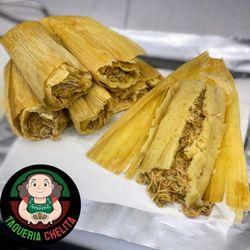 Taqueria Chelita - Red Pork & Green Chicken Tamales