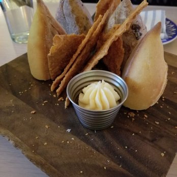 Bottiglia - Fab bread board - Italian Near Me - Henderson, Nevada