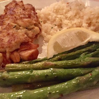 Oceans & Ale - Imperial salmon with a rice medley and asparagus - Seafood Near Me - Williamsburg, Virginia Oceans & Ale - Imperial salmon with a rice medley and asparagus - Seafood Near Me - Williamsburg, Virginia