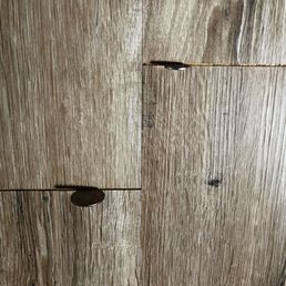 Gaps between planks Gaps between planks