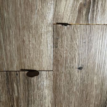 Prescott Flooring Brokers - Gaps between planks - Carpeting Near Me - Prescott, Arizona