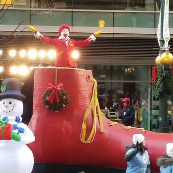 McDonald's Thanksgiving Parade - Festivals Near Me - Chicago, Illinois
