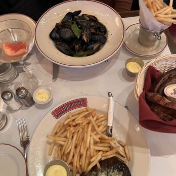 Le Diplomate - Steak Frites and Moules Frites - Brasseries Near Me - Washington, DC, District of Columbia