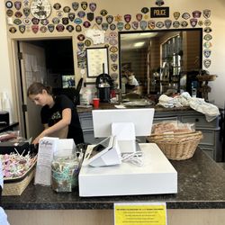 Wolfsen's Meat & Sausage - The most friendliest people here!