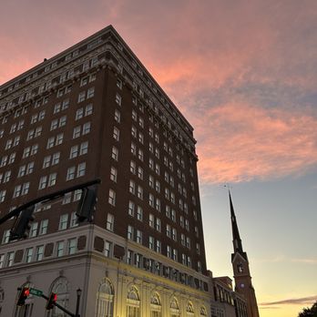 Francis Marion Hotel - Exterior - Hotels Near Me - Charleston, South Carolina Francis Marion Hotel - Exterior - Hotels Near Me - Charleston, South Carolina