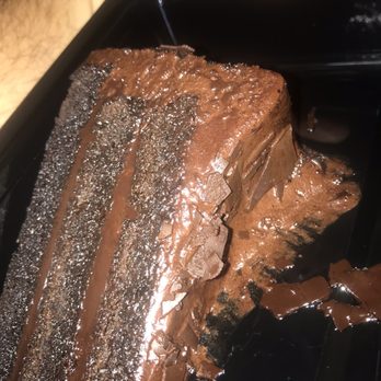 Metropol - Chocolate cake - Cuban Near Me - Hato Rey, Puerto Rico Metropol - Chocolate cake - Cuban Near Me - Hato Rey, Puerto Rico