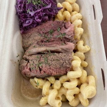 L.A. Brisket - 4oz brisket, 2 sides (beans not pictured) $28 - Smokehouse Near Me - Honolulu, Hawaii L.A. Brisket - 4oz brisket, 2 sides (beans not pictured) $28 - Smokehouse Near Me - Honolulu, Hawaii