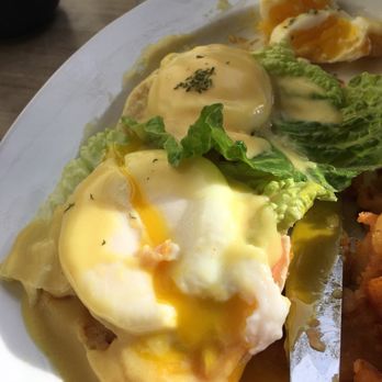 Parlay - Eggs Royale - New American Near Me - Sunset Park, New York Parlay - Eggs Royale - New American Near Me - Sunset Park, New York
