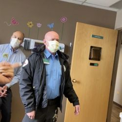 Peak Pediatrics - The manager getting comfortable seeing how security it's asking me to leave