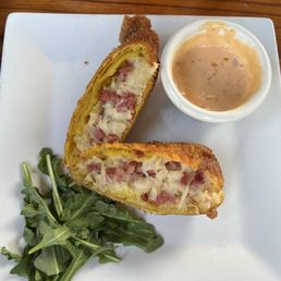 Reuben Egg Rolls