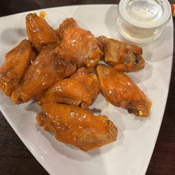 Genna Pizza - Mild hot wings - Pizza Near Me - Melbourne, Florida Genna Pizza - Mild hot wings - Pizza Near Me - Melbourne, Florida