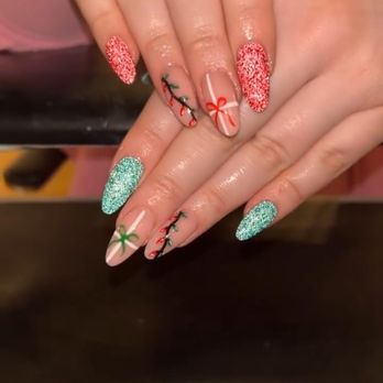 Bliss Nail Bar - Nail Salons Near Me - Grandville, Michigan