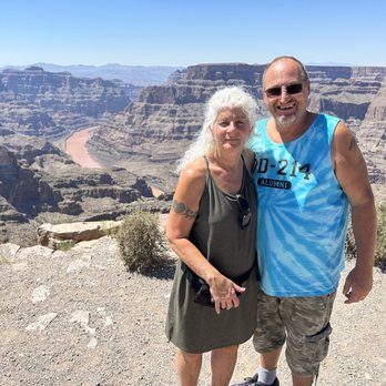 MaxTour - Bus Tours Near Me - Las Vegas, Nevada