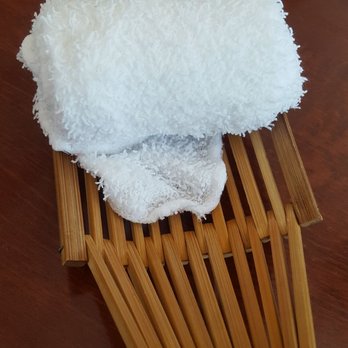 Café Zen - Hot Towel before Meal - Sushi Bars Near Me - Gretna, Louisiana Café Zen - Hot Towel before Meal - Sushi Bars Near Me - Gretna, Louisiana