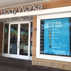 Bath & Body Works - Store front