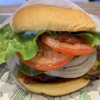 Shake Shack Florida Mall - SmokeShack - Fast Food Near Me - Orlando, Florida Shake Shack Florida Mall - SmokeShack - Fast Food Near Me - Orlando, Florida