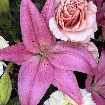 Desert Rose Florist - Florists Near Me - Las Vegas, Nevada