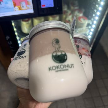 KOKONUT - Ice Cream & Frozen Yogurt Near Me - Costa Mesa, California