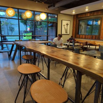 Siphon Coffee - Variety of tables - Cafes Near Me - Houston, Texas Siphon Coffee - Variety of tables - Cafes Near Me - Houston, Texas