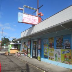 New Day Market - New Day Market - 11905 NE Halsey St