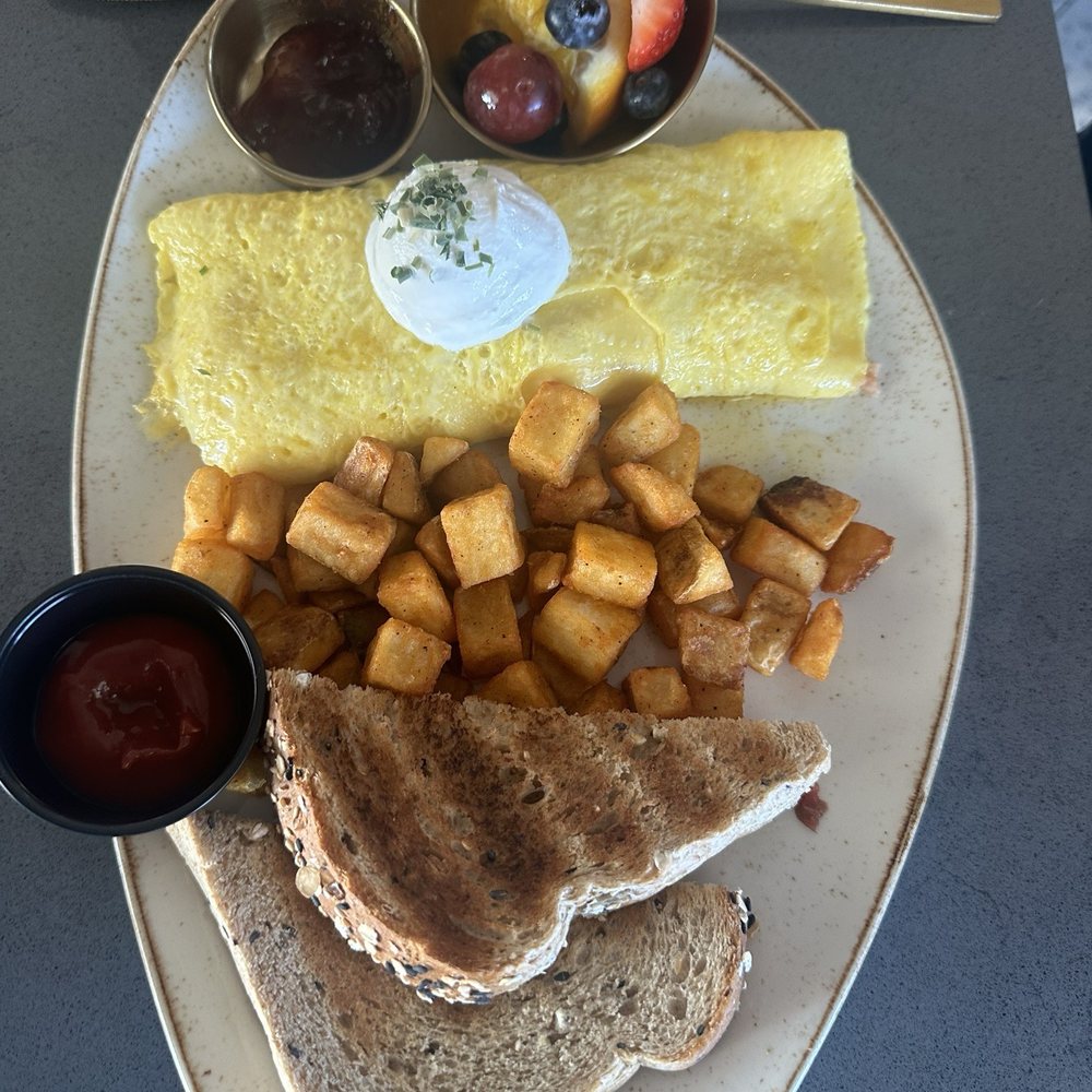 Brunch With Me - Lobster Omelet - Breakfast & Brunch Near Me - Saint Clair Shores, Michigan Brunch With Me - Lobster Omelet - Breakfast & Brunch Near Me - Saint Clair Shores, Michigan