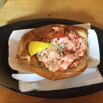 Boston Chowda - Buttered Lobster Roll - Seafood Near Me - Boston, Massachusetts Boston Chowda - Buttered Lobster Roll - Seafood Near Me - Boston, Massachusetts