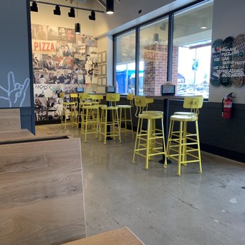 MOD Pizza - Fast Food Near Me - Woodbridge, Virginia