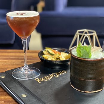 Rocks & Drams - Espresso Martini and Grasshopper - Cocktail Bars Near Me - Ventura, California