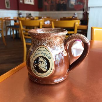 Another Broken Egg Cafe - Breakfast & Brunch Near Me - Miramar Beach, Florida