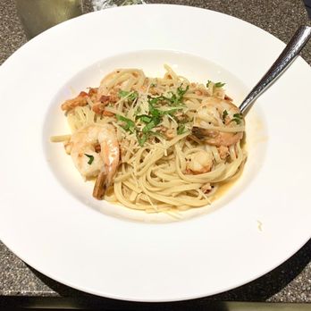 Bibas Courtyard Grill - Spaghetti with shrimp and lobster - American Near Me - Honolulu, Hawaii Bibas Courtyard Grill - Spaghetti with shrimp and lobster - American Near Me - Honolulu, Hawaii