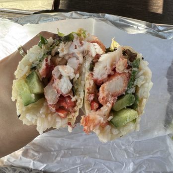 Howdy's Sonrisa Cafe - World Famous Lobster Burrito - Cafes Near Me - Malibu, California