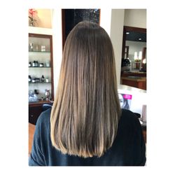 Bella Vita Salon and Spa - Cut, deep conditioning and style 786-429-1719