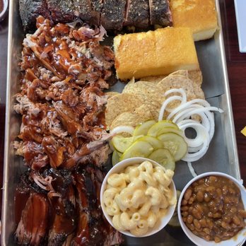 Sparks BBQ - Platter that serves 3-4 - Barbeque Near Me - Traverse City, Michigan Sparks BBQ - Platter that serves 3-4 - Barbeque Near Me - Traverse City, Michigan
