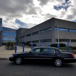 East Islip Taxi and Airport Service - Taxi service near my location in East Islip NY 11730. cabs at the Great River LIRR station