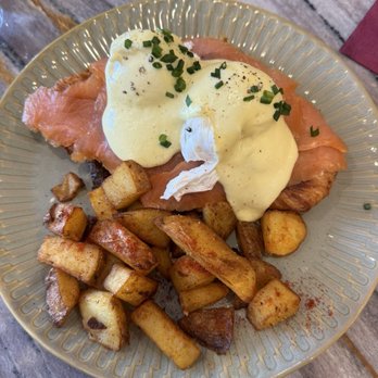 Flora - Breakfast & Brunch Near Me - San Diego, California